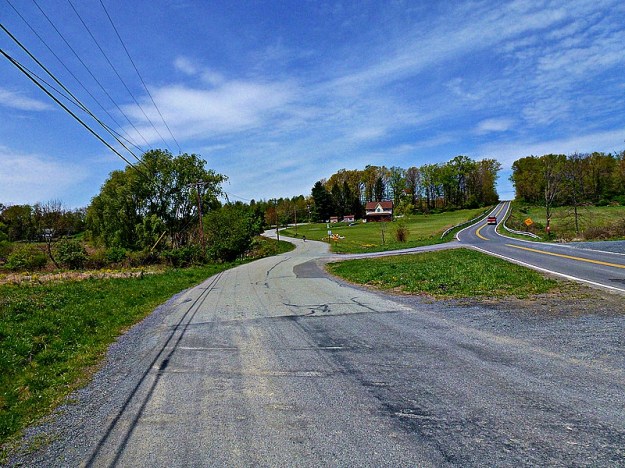 2 bike path ends go around prison_pe